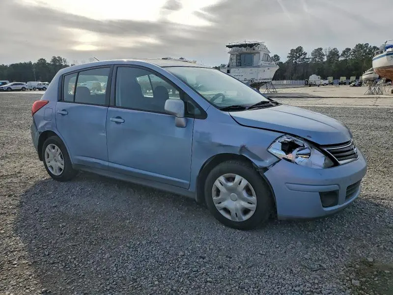 2010 NISSAN VERSA S  