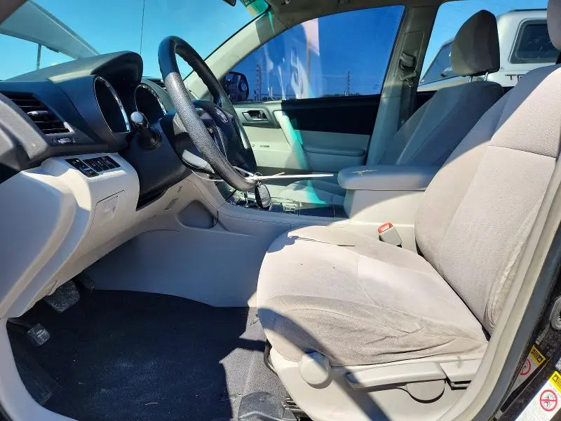 2012 TOYOTA HIGHLANDER BASE  