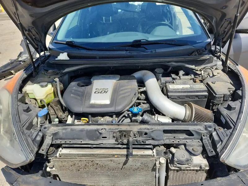 2013 HYUNDAI VELOSTER TURBO  