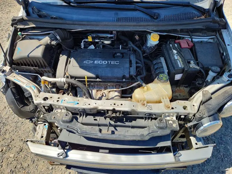 2013 CHEVROLET SONIC LT  