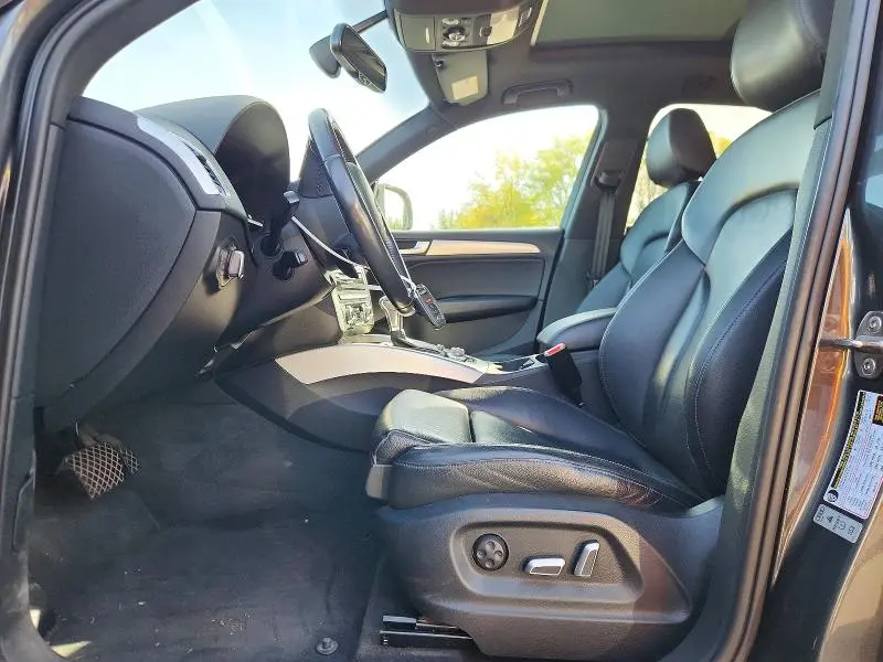 2017 AUDI Q5 PREMIUM PLUS  