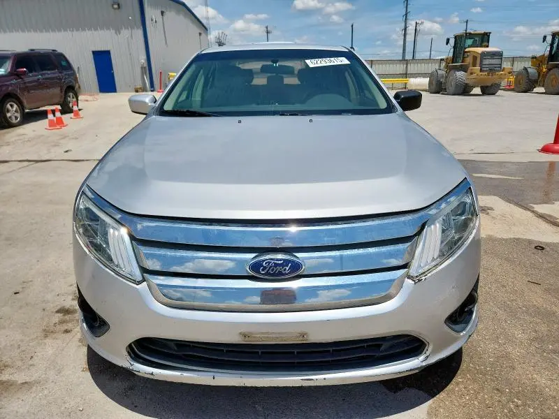 2011 FORD FUSION S  