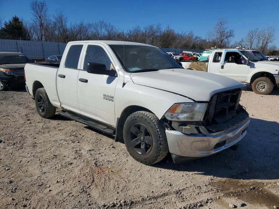 2014 RAM 1500 ST  