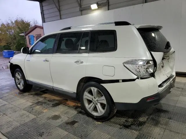 2013 TOYOTA HIGHLANDER LIMITED  