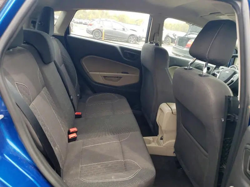 2018 FORD FIESTA SE  