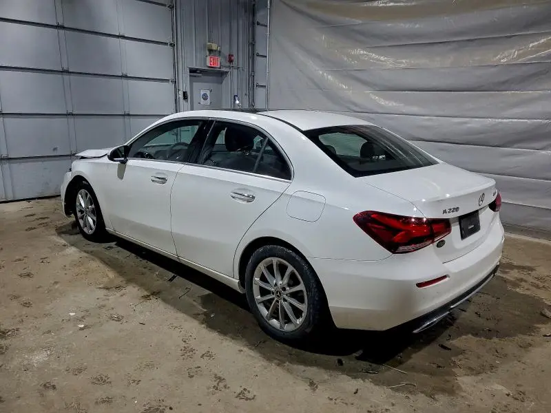 2021 MERCEDES-BENZ A 220 4MATIC  