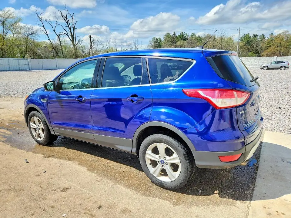 2016 FORD ESCAPE SE  