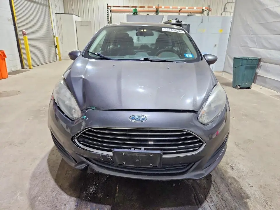 2017 FORD FIESTA SE  
