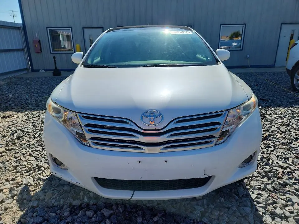 2011 TOYOTA VENZA AWD V6  