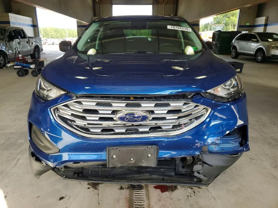 2020 FORD EDGE SE  