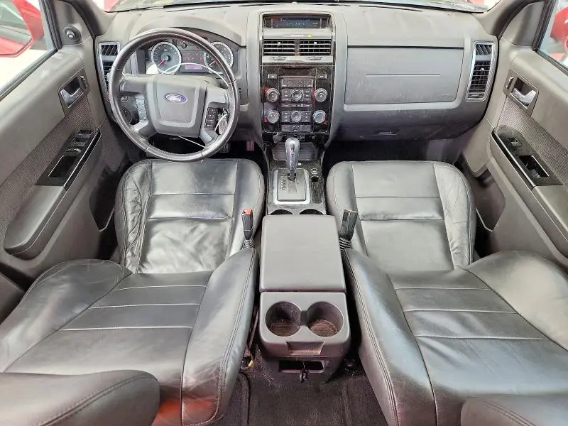 2011 FORD ESCAPE LIMITED  