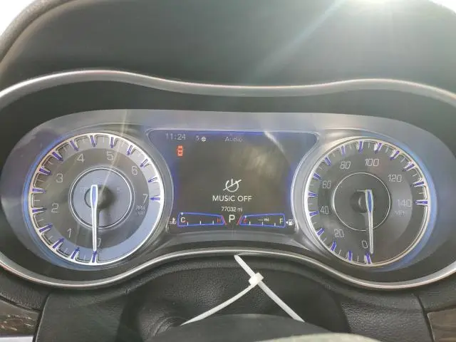 2020 CHRYSLER 300 LIMITED  