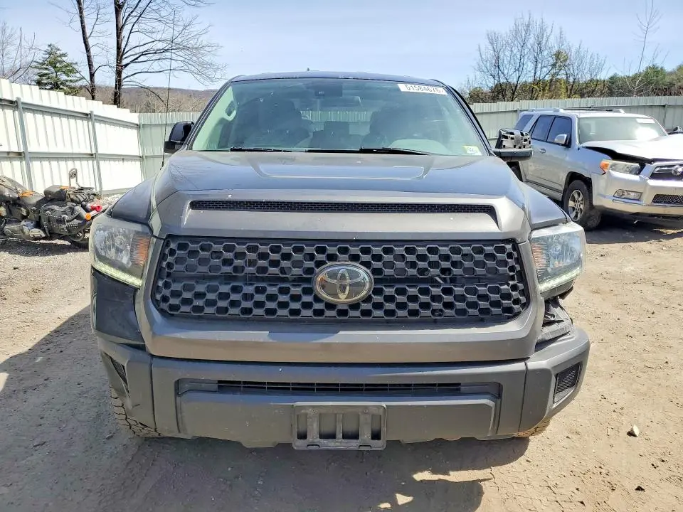 2019 TOYOTA TUNDRA SR  