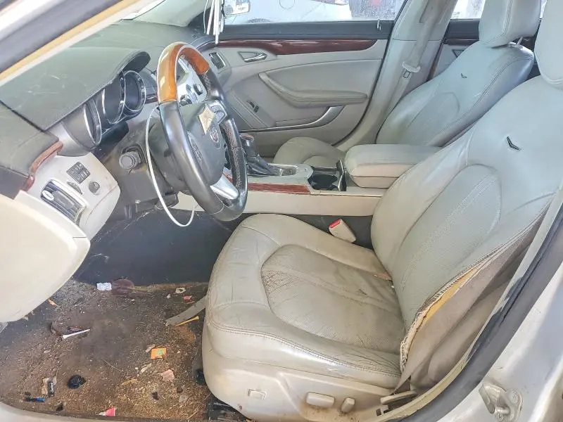 2010 CADILLAC CTS LUXURY COLLECTION  