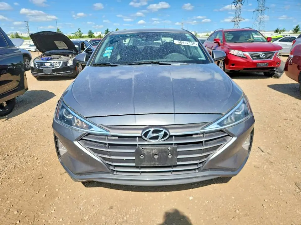 2019 HYUNDAI ELANTRA SEL  