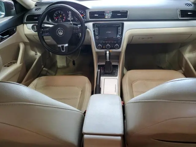 2012 VOLKSWAGEN PASSAT SE  