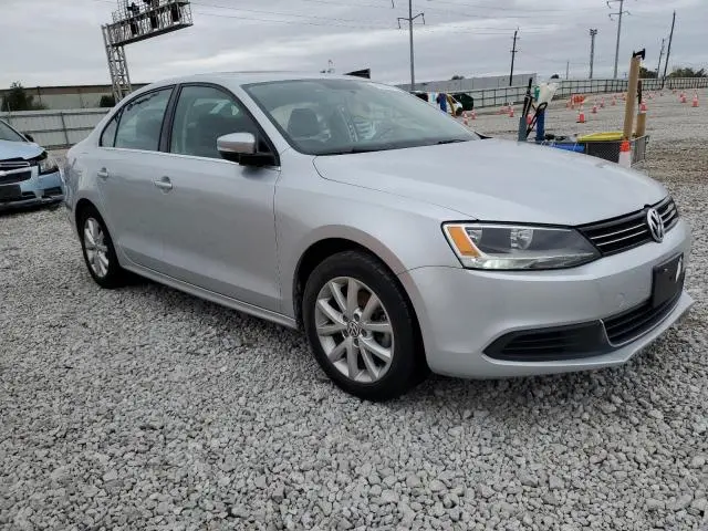 2014 VOLKSWAGEN JETTA SE  