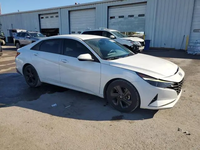 2021 HYUNDAI ELANTRA SEL  