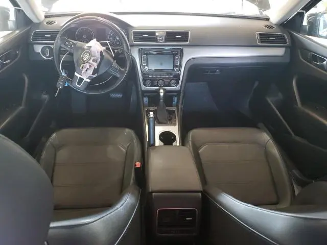 2014 VOLKSWAGEN PASSAT SE  