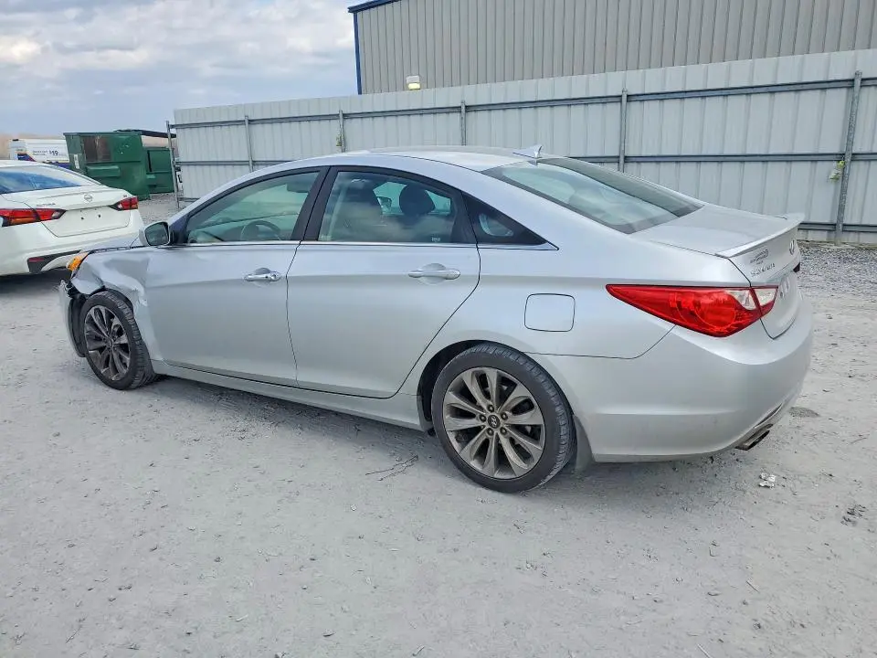 2013 HYUNDAI SONATA SE  