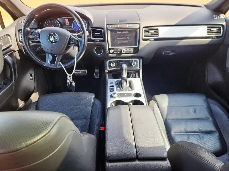 2017 VOLKSWAGEN TOUAREG WOLFSBURG  
