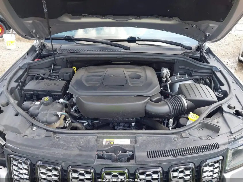 2021 JEEP GRAND CHEROKEE LAREDO X 4X4