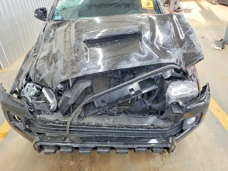 2022 TOYOTA TACOMA DOUBLE CAB  