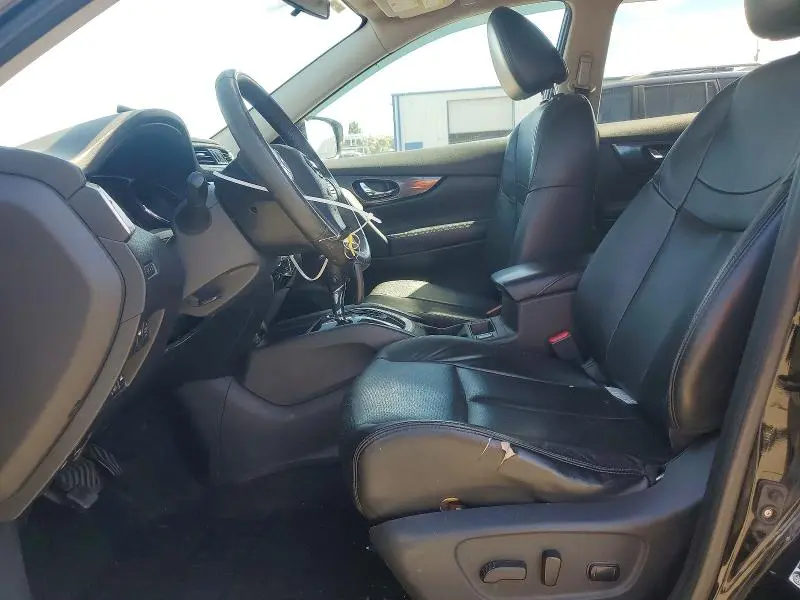 2015 NISSAN ROGUE SL  