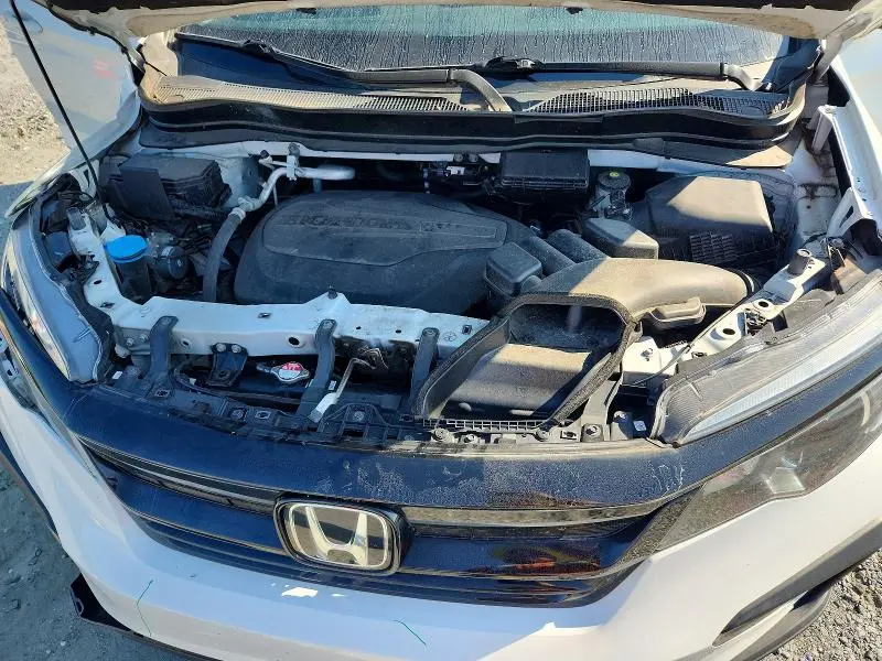 2022 HONDA PILOT SE  