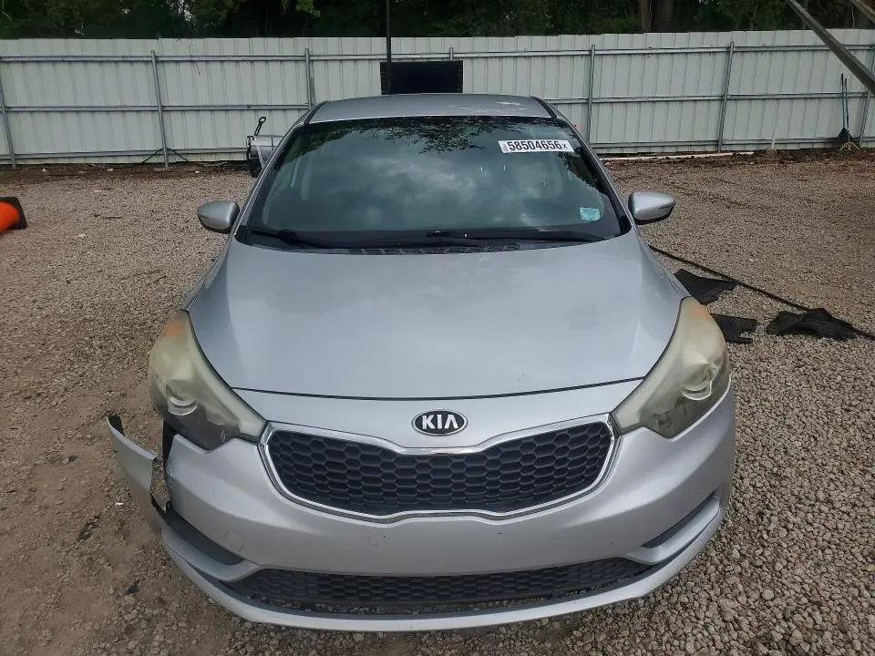 2016 KIA FORTE LX  