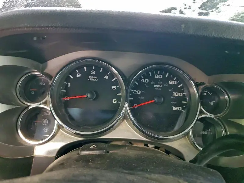 2011 CHEVROLET SILVERADO C1500 LT  