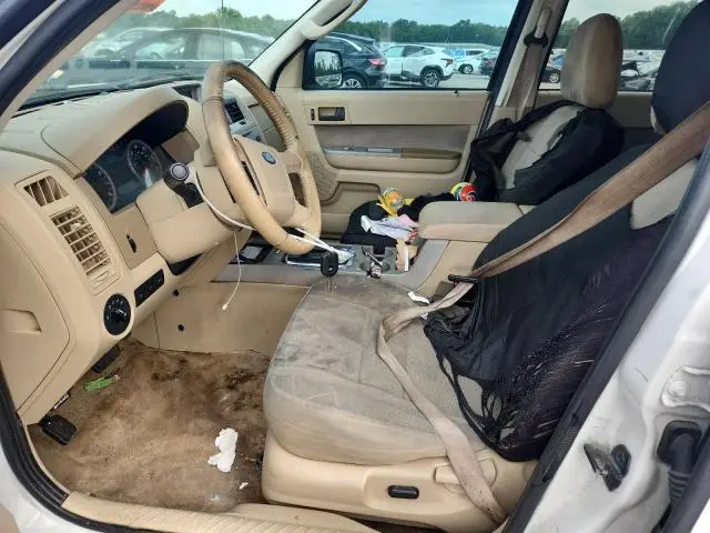 2010 FORD ESCAPE XLT  
