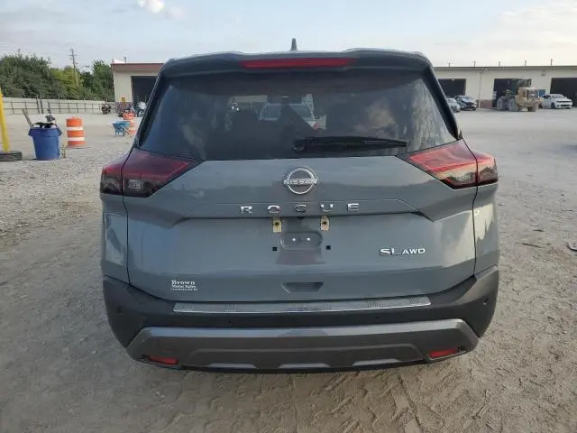 2022 NISSAN ROGUE SL  