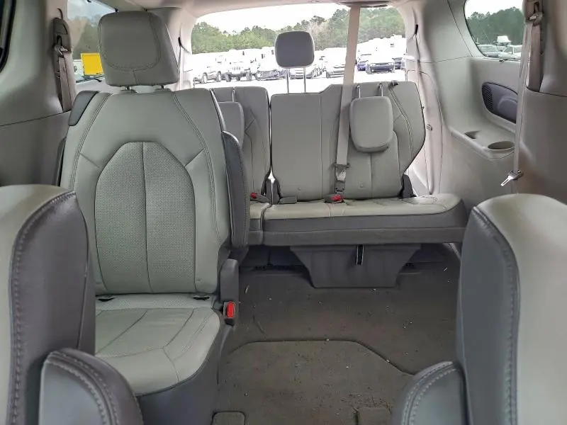 2017 CHRYSLER PACIFICA TOURING L PLUS  