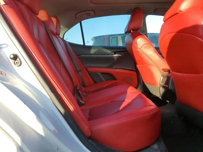 2018 TOYOTA CAMRY XSE V6  