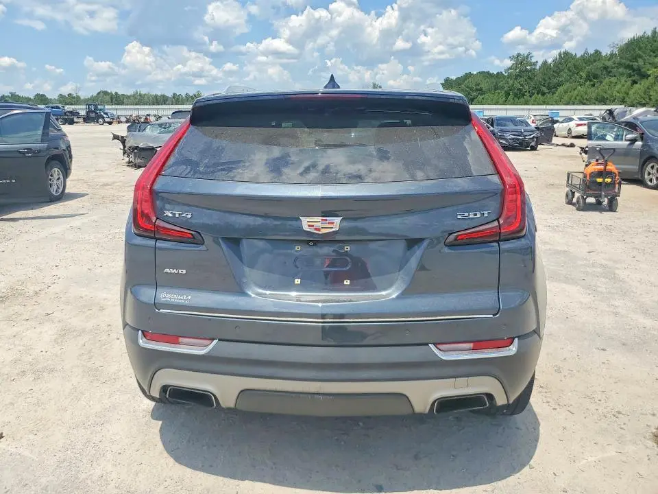 2019 CADILLAC XT4 PREMIUM LUXURY  