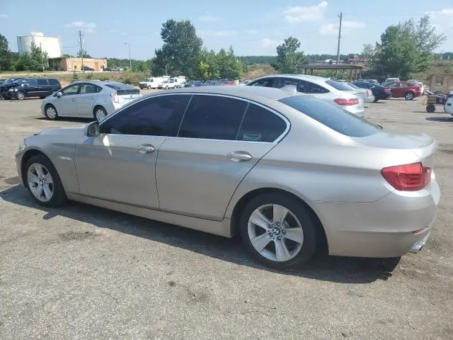2011 BMW 528 I  
