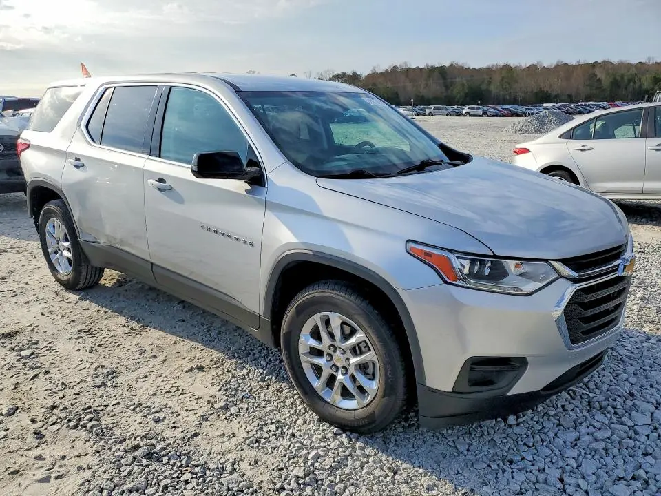 2019 CHEVROLET TRAVERSE LS  