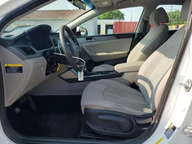 2017 HYUNDAI SONATA SE  