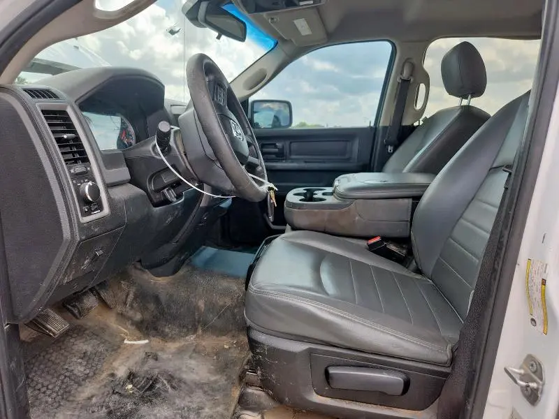 2016 RAM 1500 ST  