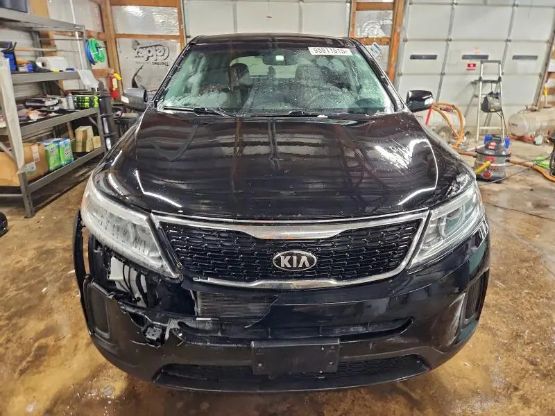 2014 KIA SORENTO LX  