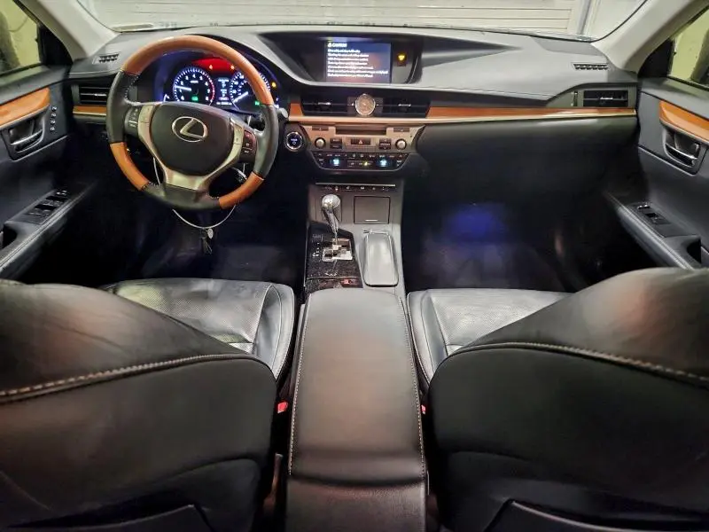 2015 LEXUS ES 300H  