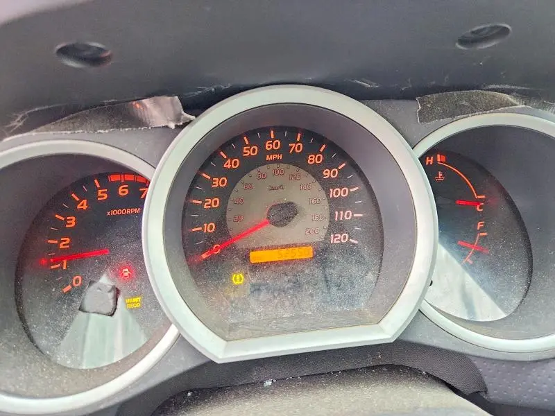2010 TOYOTA TACOMA   