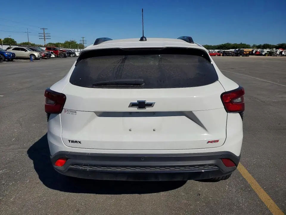 2025 CHEVROLET TRAX 2RS  