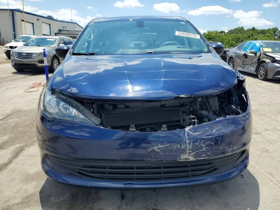 2019 CHRYSLER PACIFICA TOURING  
