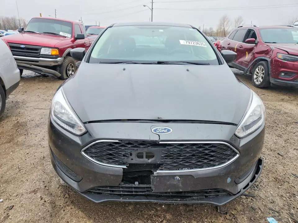 2018 FORD FOCUS SE  