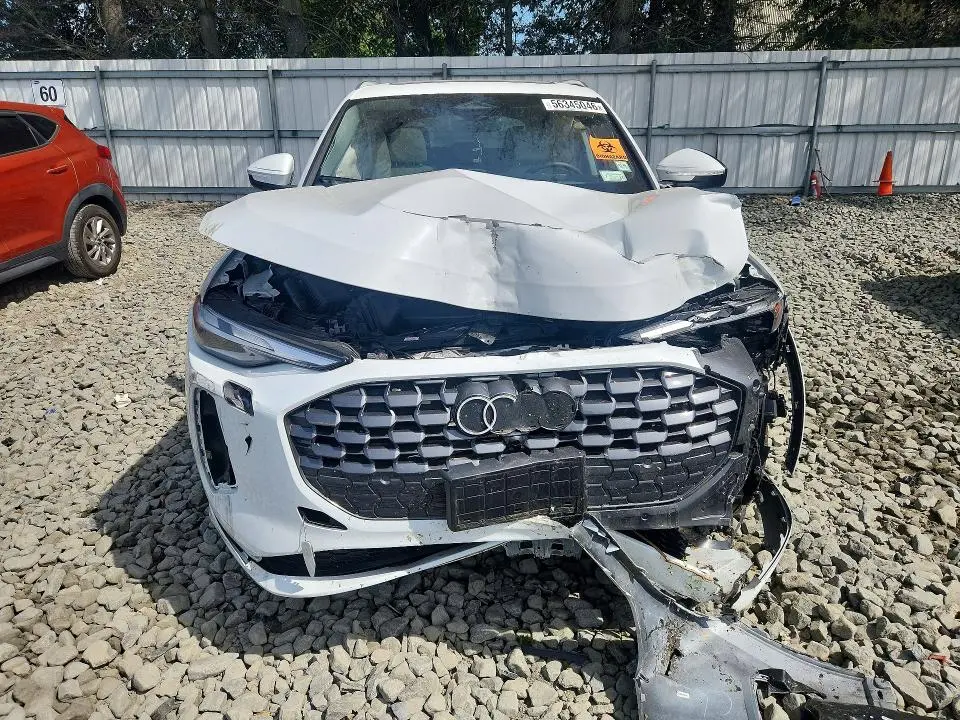 2025 AUDI Q5 PREMIUM  