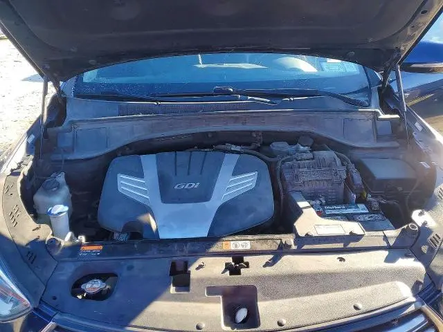 2017 HYUNDAI SANTA FE SE  
