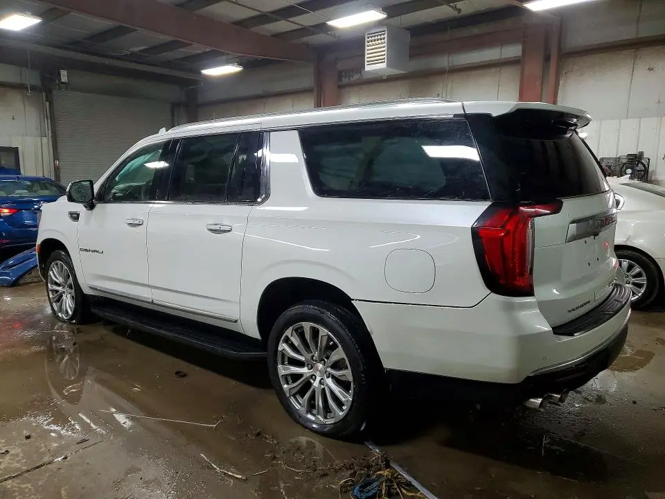 2022 GMC YUKON XL DENALI  