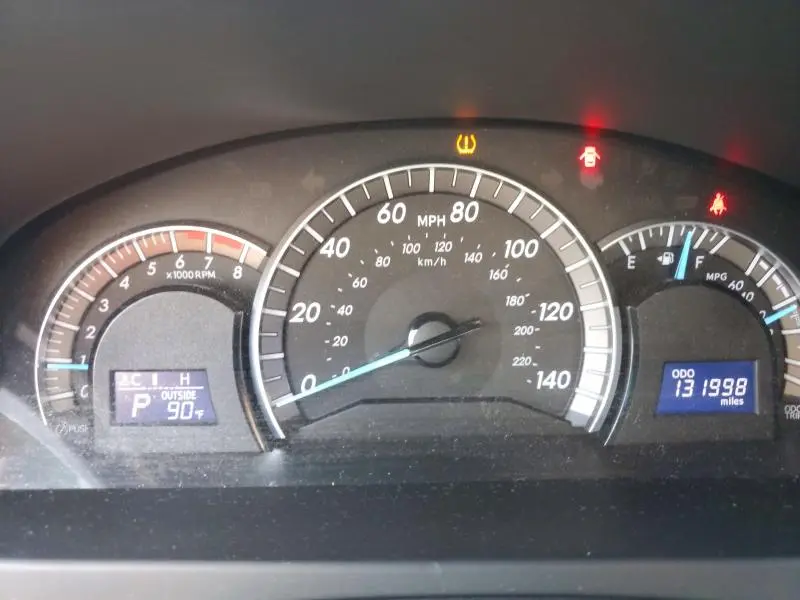 2012 TOYOTA CAMRY SE SPORT LIMITED EDITION  